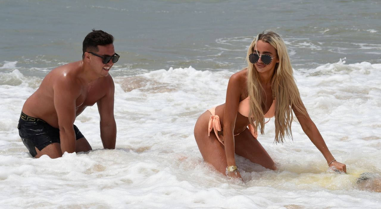 Isabelle Warburton in Bikini - Having Fun With Her Boyfriend in Portugal 07...