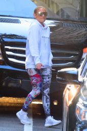 Jennifer Lopez - Heads to the Gym in the Flatiron District of NYC 07/01/2018