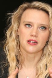 Kate McKinnon - "The Spy Who Dumped Me" Press Conference Portraits in New York City