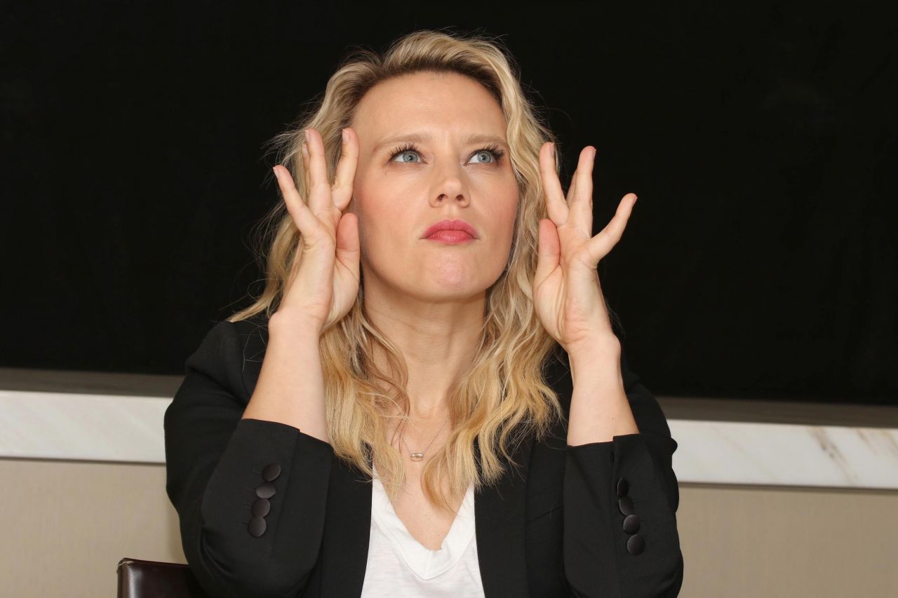 Kate Mckinnon The Spy Who Dumped Me Press Conference