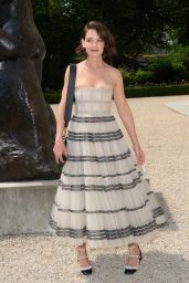 Katie Holmes – Christian Dior Show at Haute Couture Fashion Week in Paris 07/02/2018