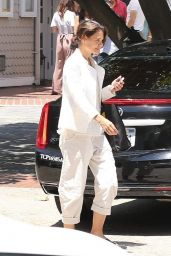 Katie Holmes - Lunch Meeting on the Beach Hotel in Santa Monica
