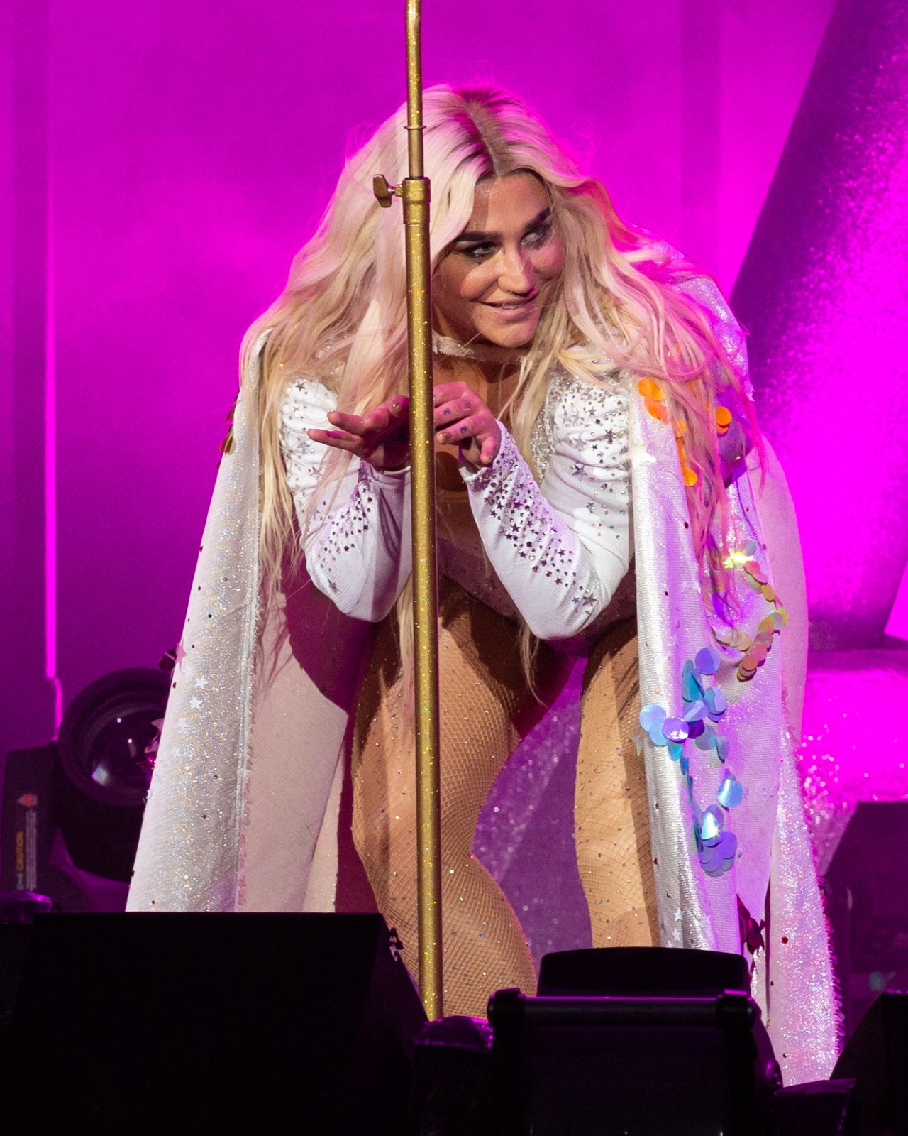 Kesha Performs - Concert in Noblesville 07/19/20181280 x 1600