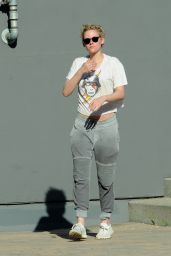 Kristen Stewart - Worked Up a Major Sweat at a Gym in LA 06/30/2018