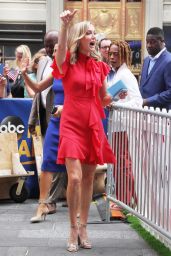 Lara Spencer - Good Morning America Films Their Fourth of July Episode in NYC 07/05/2018