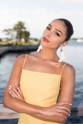 Olivia Culpo - Photoshoot For Kendra Scott at Gurney