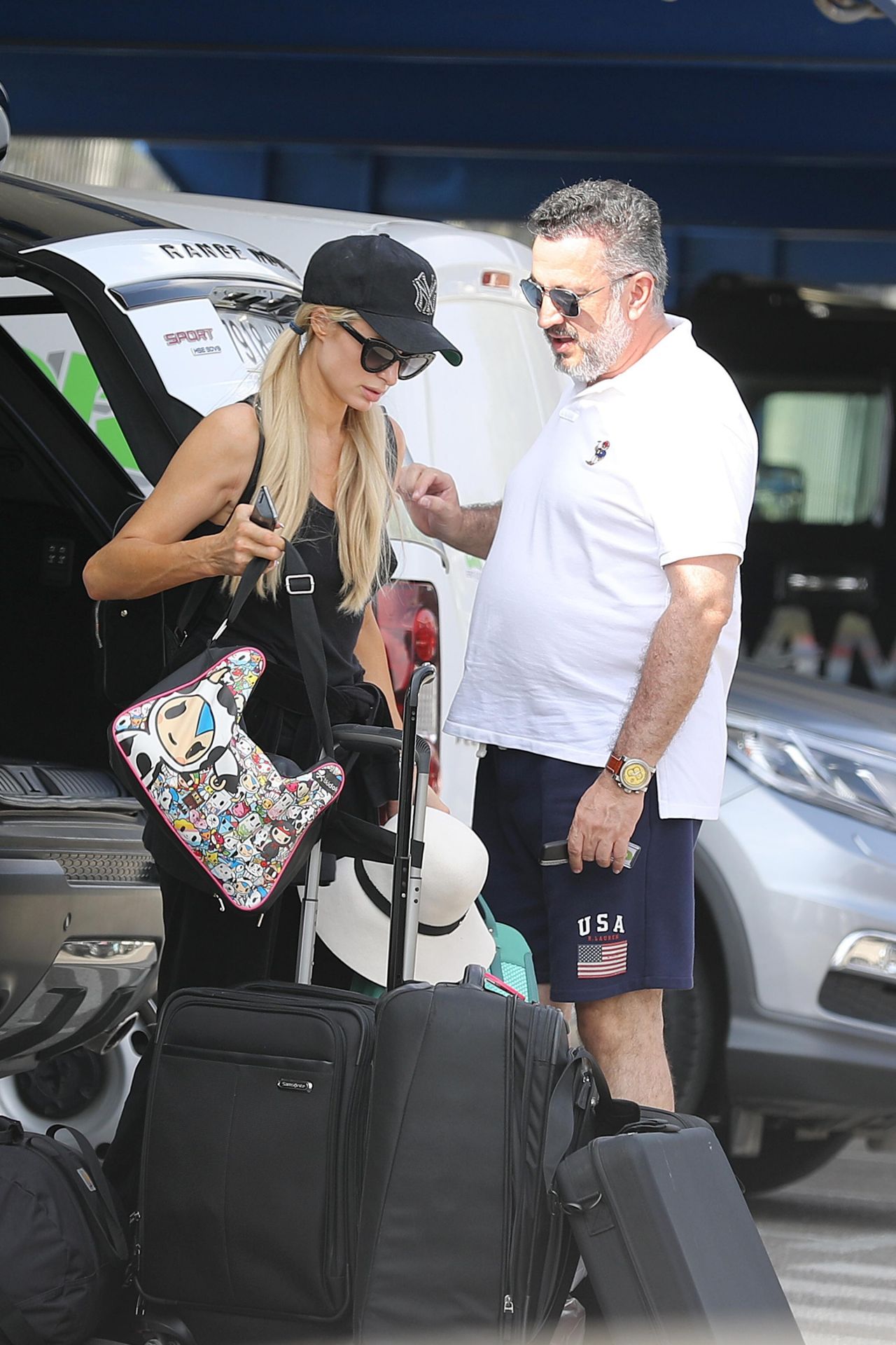 paris-hilton-arrives-in-ibiza-07-01-2018-5.jpg