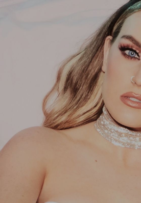 Perrie Edwards Wallpapers (+13)