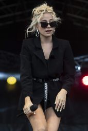 Pixie Lott Performing Live on Stage in South Shields 07/08/2018