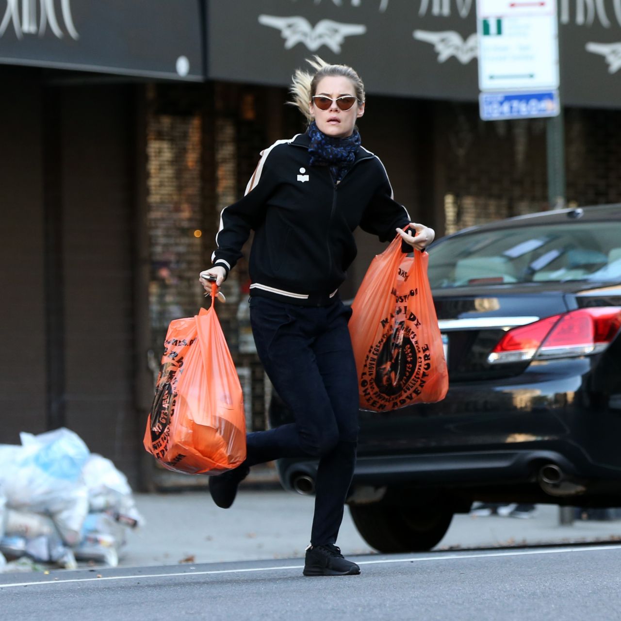 Rachael Taylor - Filming "Jessica Jones" in NYC • CelebMafia