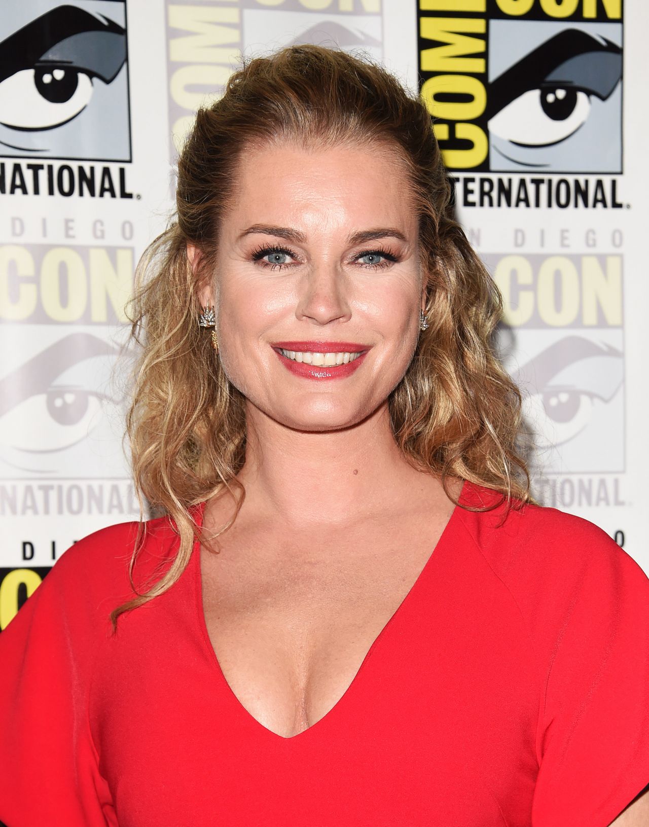 Rebecca Romijn - "The Death of Superman" Photocall at 2018 SDCC