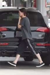 Rooney Mara - Running Errands in Sherman Oaks