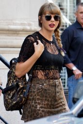 Taylor Swift in Mini Skirt and Black Lace Top Out in Manhattan, NY 07/20/2018