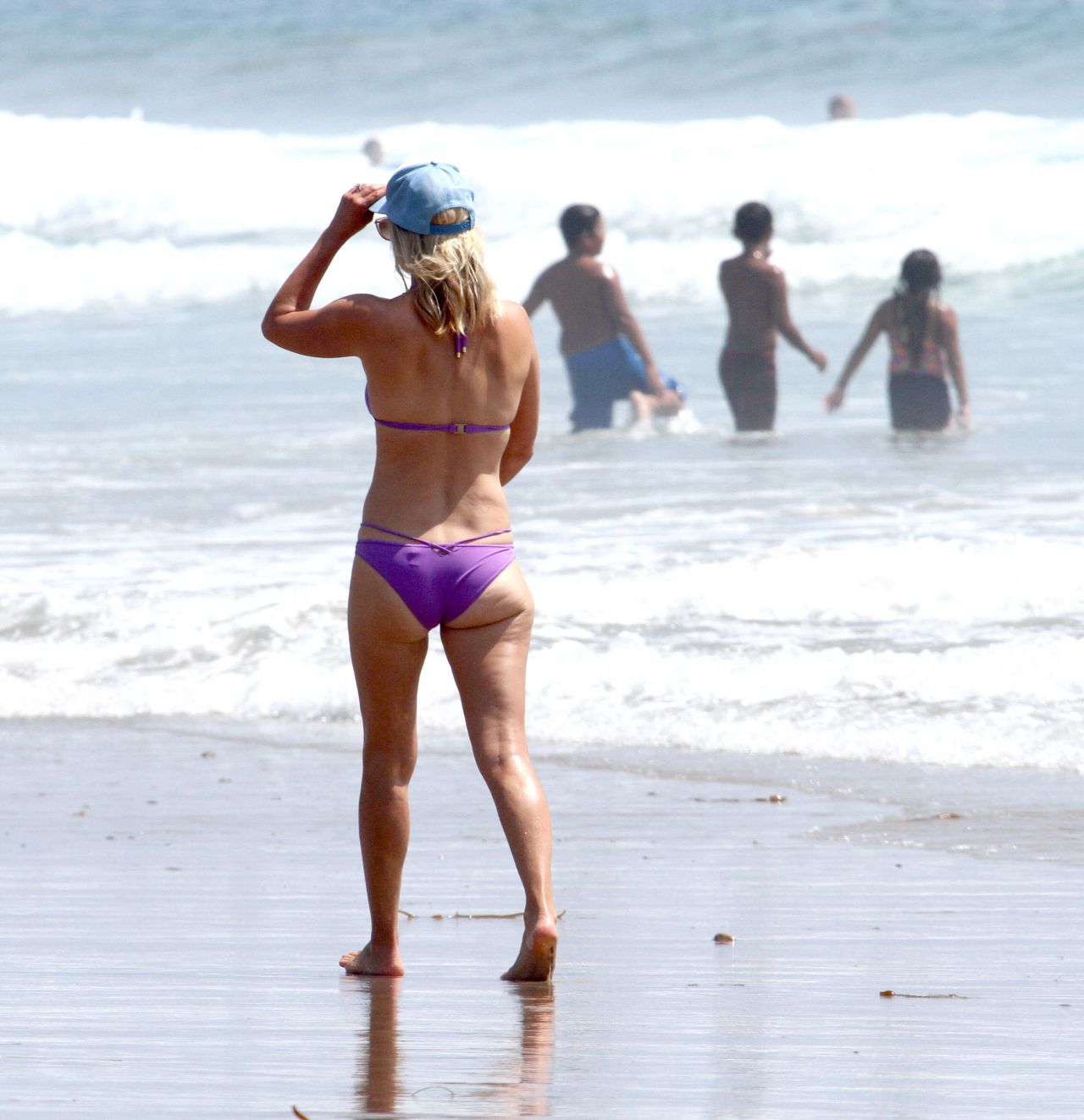 Ali larter in bikini