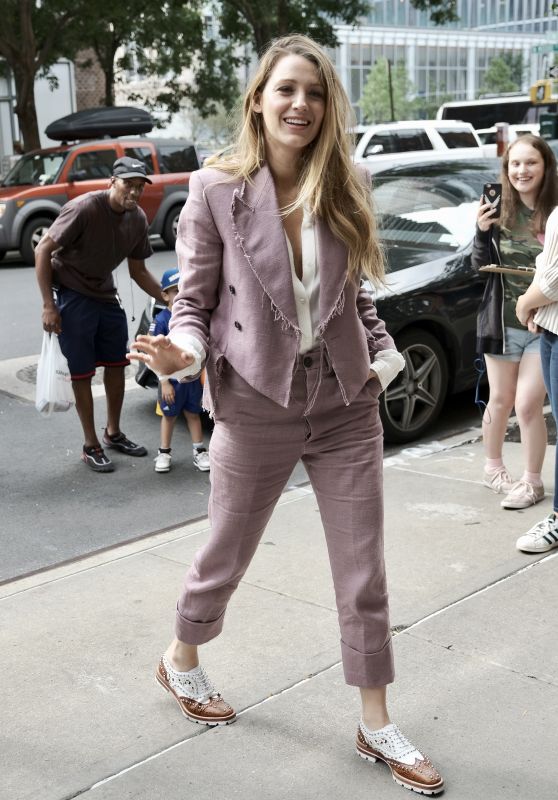 Blake Lively - Out in NYC 08/20/2018
