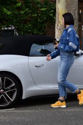 Dua Lipa Booty in Jeans - Getting Into Her Sports Car in London 08/30/2018