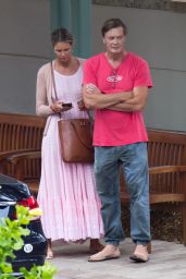 Elle Macpherson and Andrew Wakefield - Shopping in Miami 07/29/2018