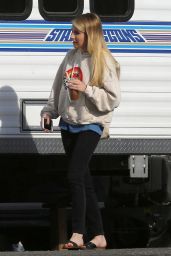 Emma Roberts - "American Horror Story" Set in LA 08/29/2018
