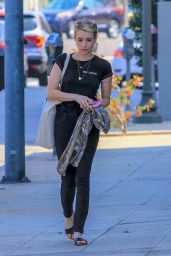 Emma Roberts - Heads for Lunch in West Hollywood 08/25/2018
