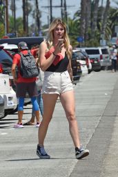 Ireland Baldwin Shows Off Her Legs in a Pair of Shorts in Venice, CA 08/01/2018