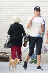 Jennifer Lawrence With Her Mom - Upper East Side in NYC 08/29/2018