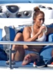 Jennifer Lopez in Bikini Top - Capri 08/07/2018