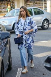Jessica Alba - Out for Lunch in Beverly Hills 08/10/2018