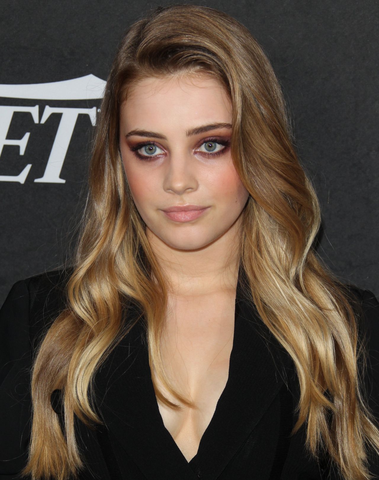 Josephine langford фото