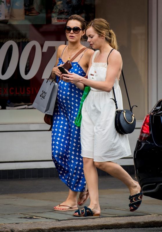 Kara Tointon With Sister Hannah Tointon in London, August 2018