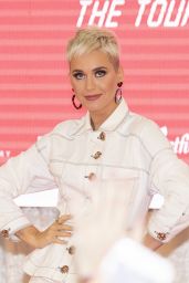 Katy Perry - Makes an Instore Appearance in Brisbane 08/10/2018