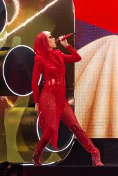 Katy Perry - Performs at Qudos Bank Arena in Sydney 08/13/2018
