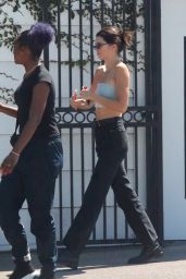 Kendall Jenner Casual Style - Shopping in West Hollywood 08/07/2018