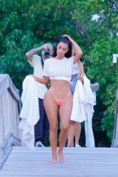 Kim Kardashian - Photoshoot in Miami 08/16/2018