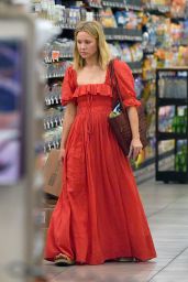 Kristen Bell in a Red Renaissance Faire Inspired Dress - Grocery Shopping in LA 08/05/2018