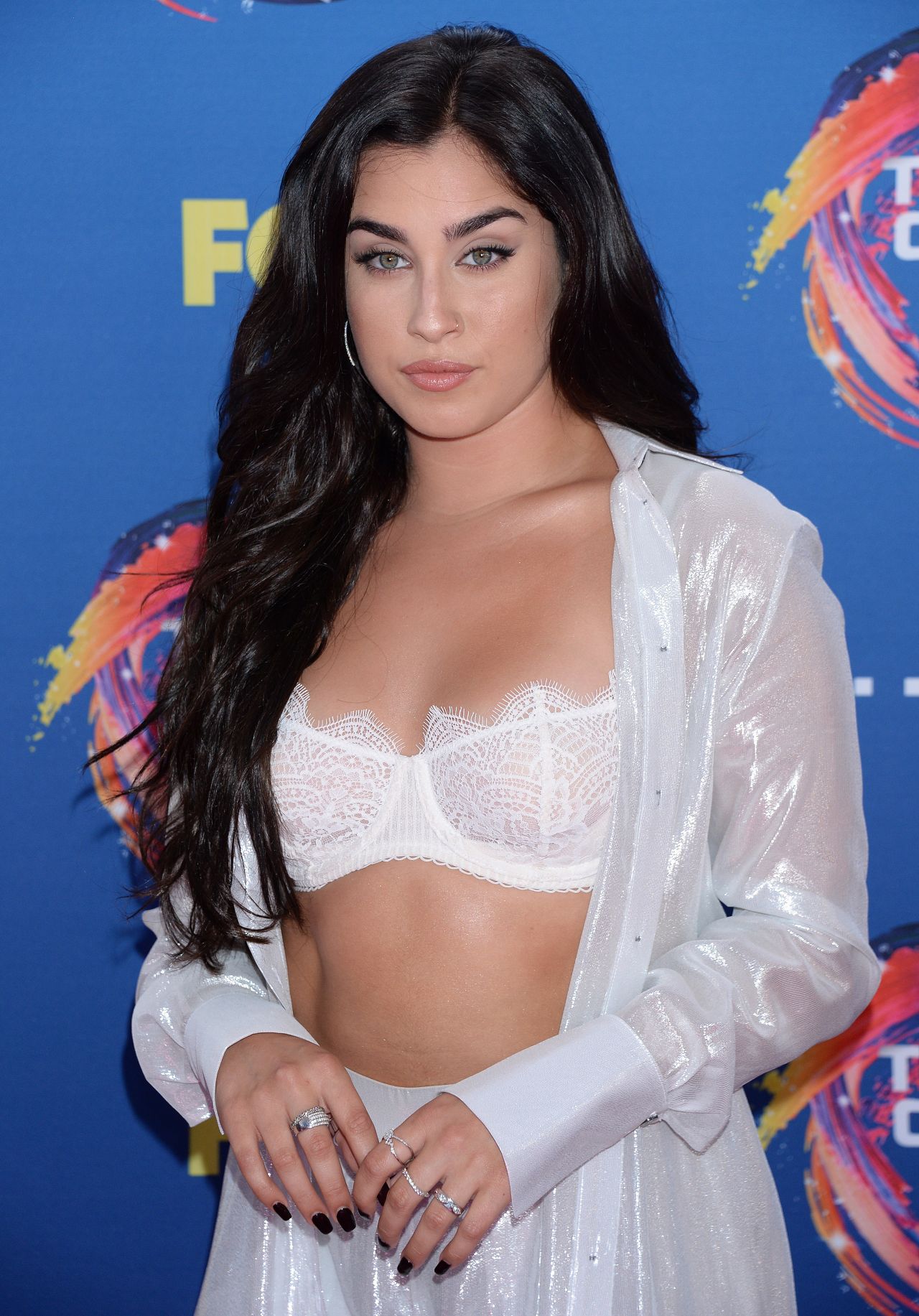 Lauren jauregui hot