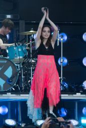 Lauren Mayberry (Chvrches) at Jimmy Kimmel Live in Los Angeles 08/14/2018