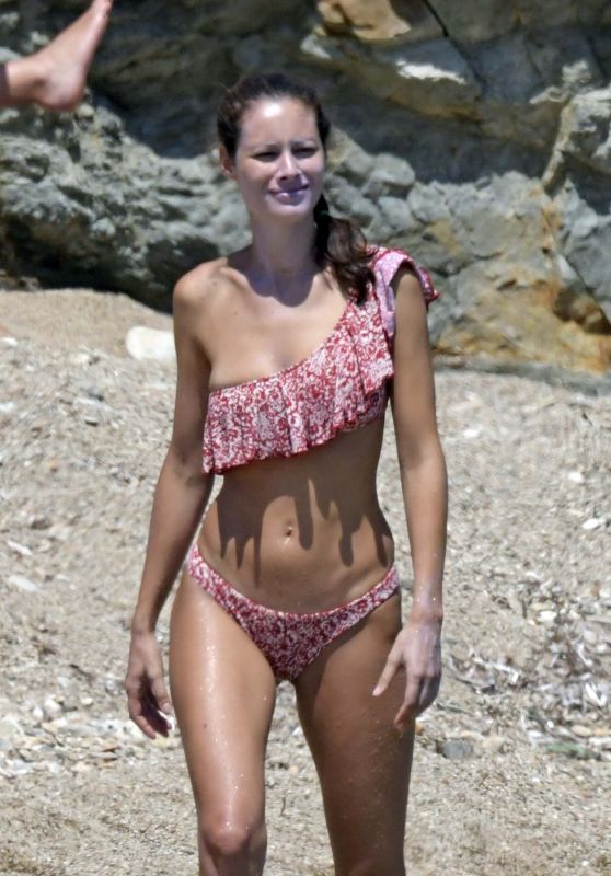 Marica Pellegrinelli in Bikini on the Beach in Mykonos 08/17/2018