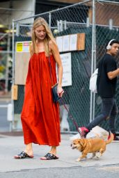 Martha Hunt - Walking Her Dog Bear in NYC 08/16/2018