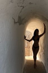 Nicole Scherzinger in Bikini - Social Media 08/15/2018