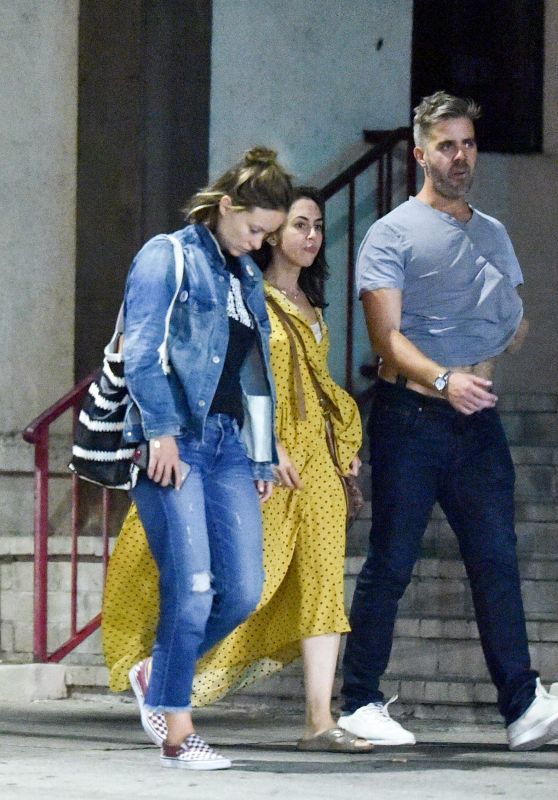 Olivia Wilde - Leaving a Popular Italian Restaurant in Los Feliz 08/21/2018