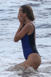 Petra Nemcova in Swimsuit in Cancun 08/08/2018