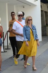 Reese Witherspoon and Jim Toth in Santa Monica 08/04/2018