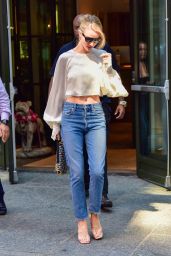 Rosie Huntington-Whiteley - Out in New York 08/15/2018