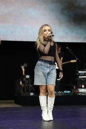 Sabrina Carpenter - Billboard Hot 100 Music Festival in NY 08/19/2018