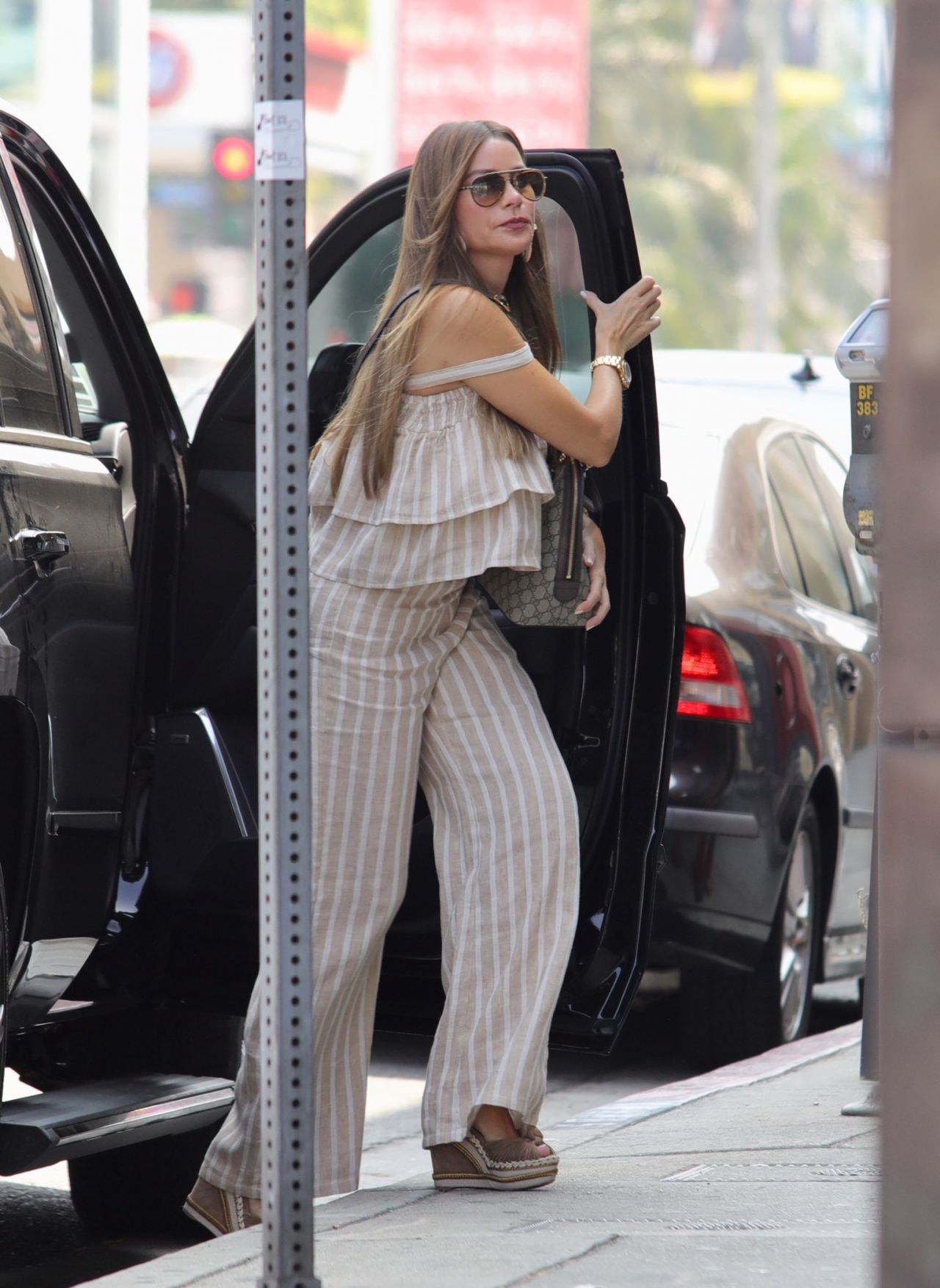Sofia Vergara Portofino Beverly Hills May 23, 2018 – Star Style