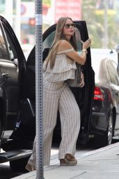 Sofia Vergara Style - Out in Beverly Hills 08/26/2018