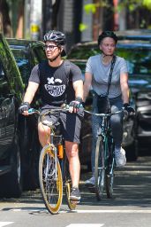 Sophie Turner and Joe Jonas on a Bicycle Ride in NYC 08/08/2018