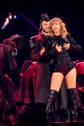 Taylor Swift Performs in Toronto 08/03/2018
