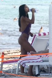 Yovanna Ventura in a Purple Swimsuit at Miami Beach 08/12/2018