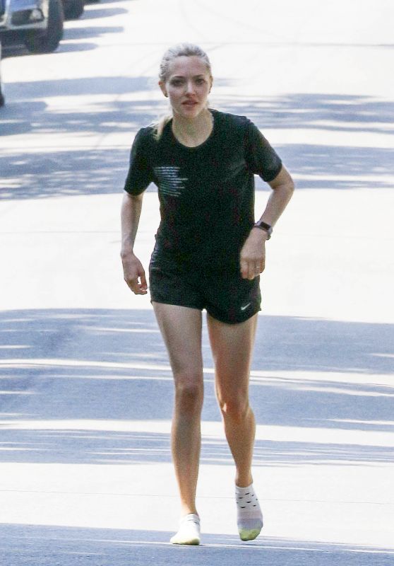 Amanda Seyfried Leggy in Shorts - Out in LA 09/10/2018